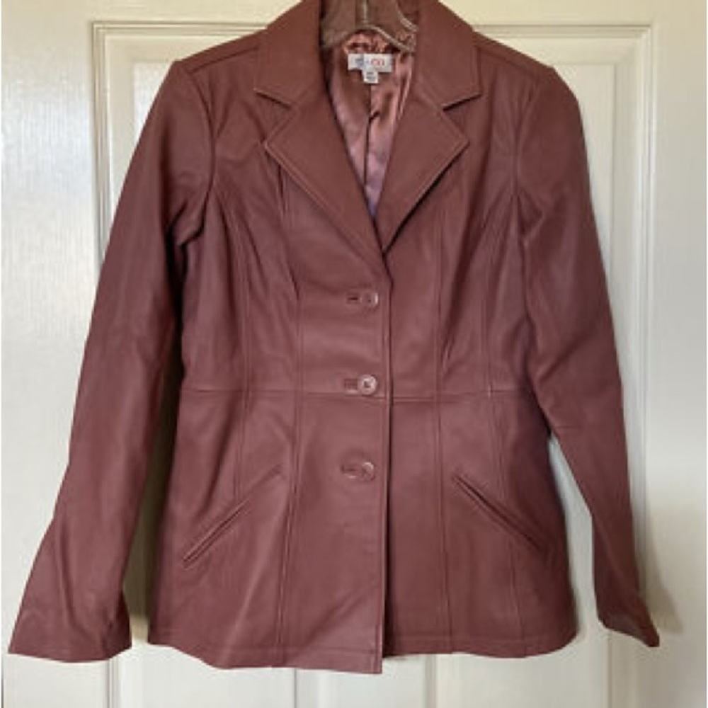 Elegant Mauve Leather Jacket